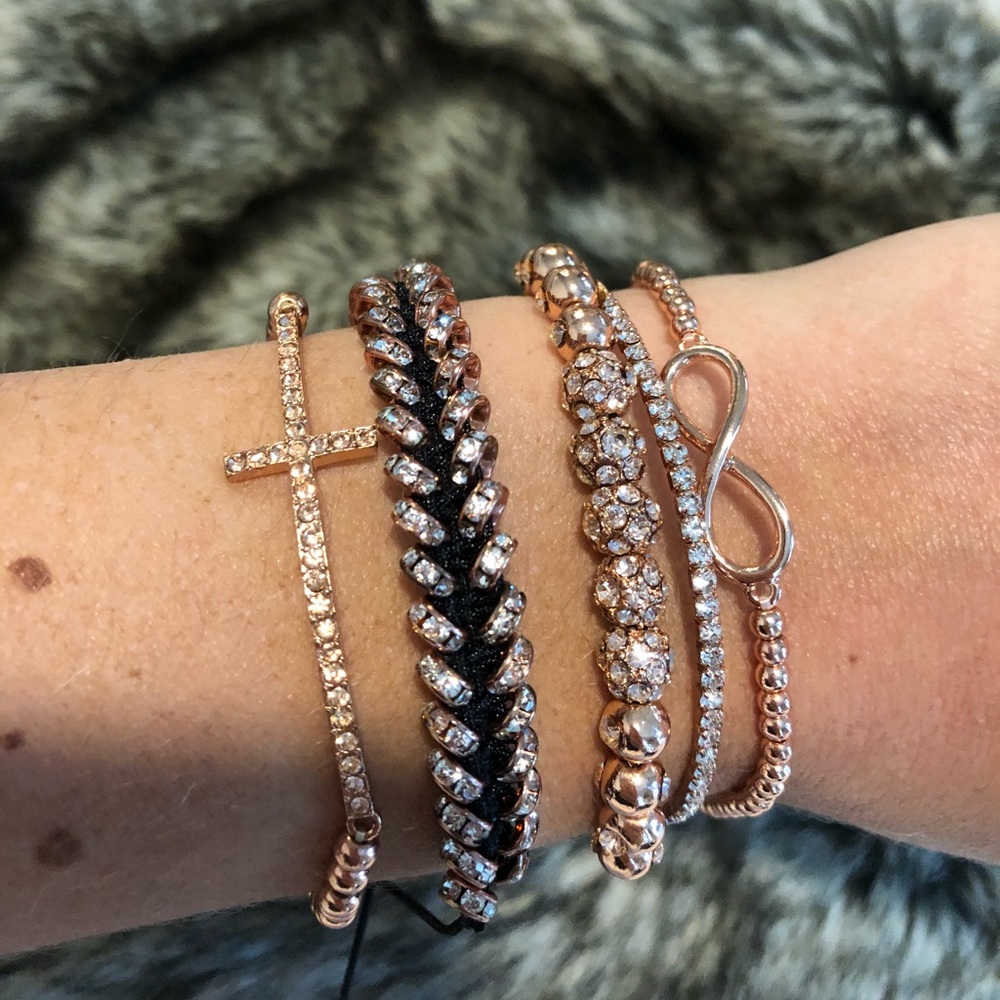 Rose gold 5 piece bracelet set